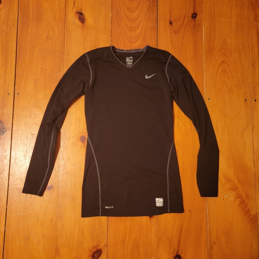 Nike Pro Fitted Workout Long Sleeve Shirt size women's L
